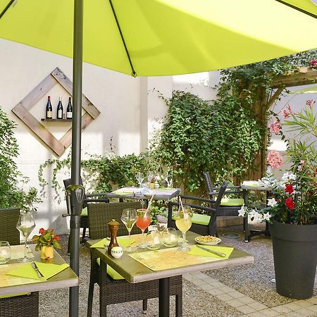 Logis Hotel Restaurant La Boule D'Or Chinon Buitenkant foto