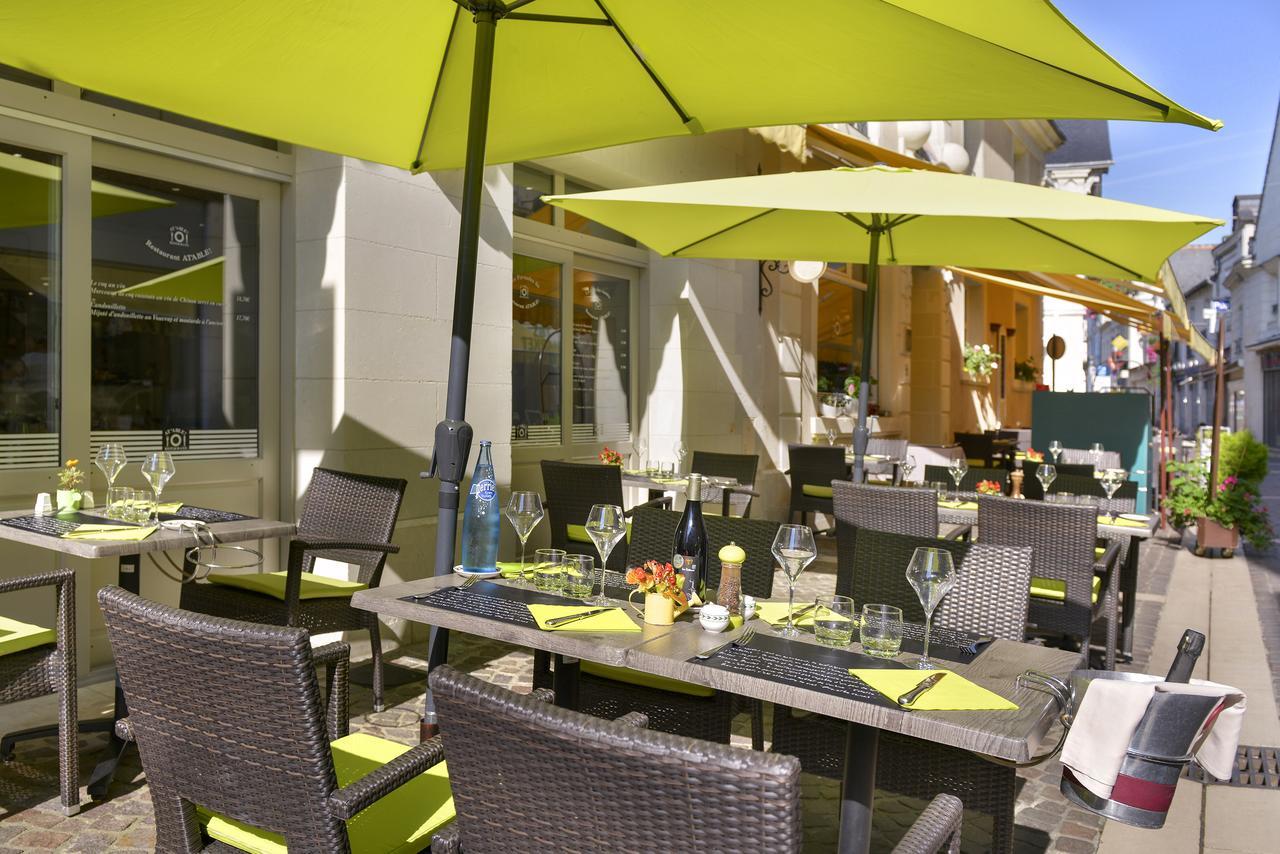 Logis Hotel Restaurant La Boule D'Or Chinon Buitenkant foto